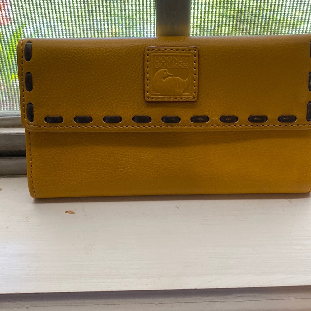 Dooney & Bourke Wallet